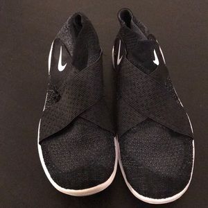 Nike Free Run Flyknit Velcro